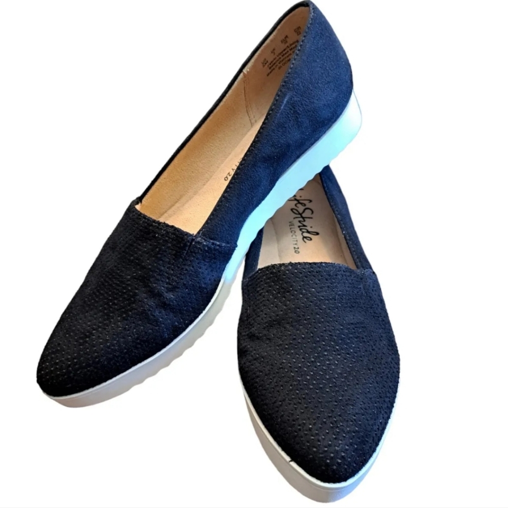 Lifestride Slip On Flats 5M Woman's Black Velocity 2.0 Comfortable Shoes